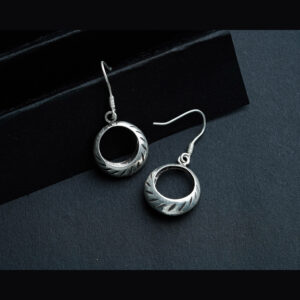 Silver basket earring