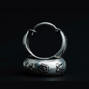 Silver oxidized earring