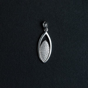 Silver leaf diamon studded pendent