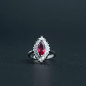 Silver color stone eye shaped ring