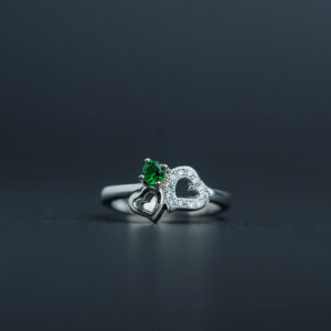 Silver color stone solitaire heart ring