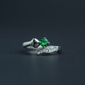 Silver color stone solitaire ring