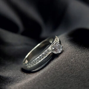 Silver solitaire ring
